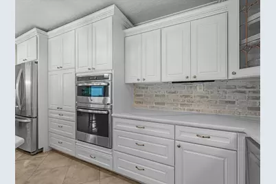 505 Pilgrim Lane, Friendswood, TX 77546 - Photo 17