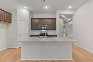 9623 Mount Brewer Ln, Porter, TX 77365 - Photo 3