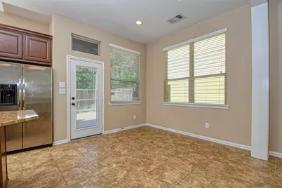 58 Cheswood Manor Drive, The Woodlands, TX 77382 - Photo 11