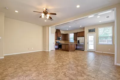 58 Cheswood Manor Drive, The Woodlands, TX 77382 - Photo 7