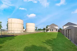 415 Road 5102J, Cleveland, TX 77327 - Photo 35