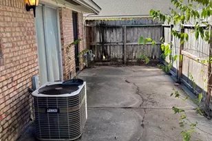 9442 Neuens Rd, Houston, TX 77080 - Photo 21