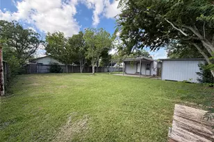 211 S Avenue C, Freeport, TX 77541 - Photo 27
