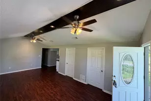 211 S Avenue C, Freeport, TX 77541 - Photo 5