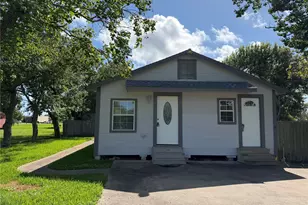 211 S Avenue C, Freeport, TX 77541 - Photo 35