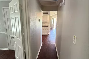 211 S Avenue C, Freeport, TX 77541 - Photo 21