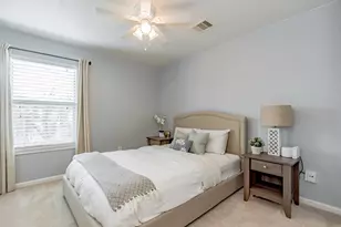 2638 Skyview Grove Ct, Houston, TX 77047 - Photo 15