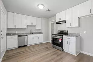 2401 Windsor Ln, Pasadena, TX 77506 - Photo 9