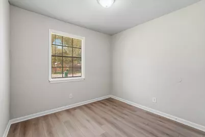 2401 Windsor Lane, Pasadena, TX 77506 - Photo 5
