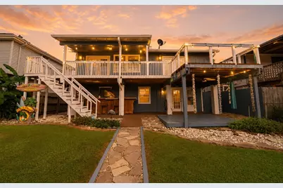 579 Warsaw Street, Bayou Vista, TX 77563 - Photo 19
