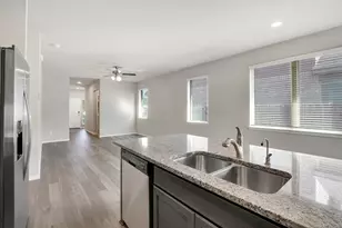 17121 Upland Bent Ct, Conroe, TX 77385 - Photo 11
