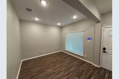 4123 Knollwick Court, Houston, TX 77053 - Photo 9