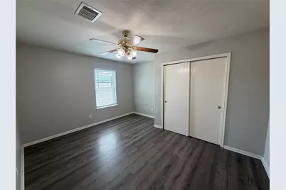 4123 Knollwick Court, Houston, TX 77053 - Photo 11