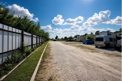 2003 De Soto Street, Houston, TX 77091 - Photo 11