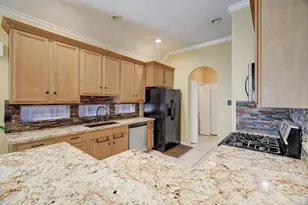 4207 Joshua Cir, Houston, TX 77014 - Photo 11