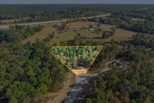 195 Bunkhouse Rd, New Waverly, TX 77358 - Photo 1