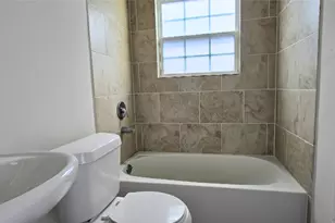 3610 Tuam St, Houston, TX 77004 - Photo 7