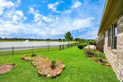 1805 Jasmine Hollow Lane, Pearland, TX 77581 - Photo 39