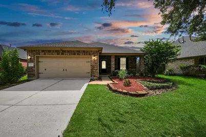1805 Jasmine Hollow Lane, Pearland, TX 77581 - Photo 1