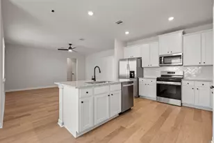 3106 Banyan Dr, Texas City, TX 77510 - Photo 5