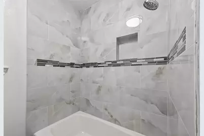 8401 Hanfro Lane, Houston, TX 77088 - Photo 37