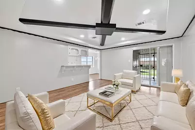 8401 Hanfro Lane, Houston, TX 77088 - Photo 5