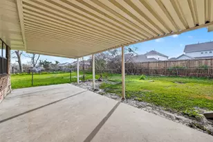 8401 Hanfro Ln, Houston, TX 77088 - Photo 39