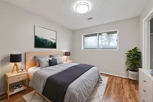 8401 Hanfro Ln, Houston, TX 77088 - Photo 25