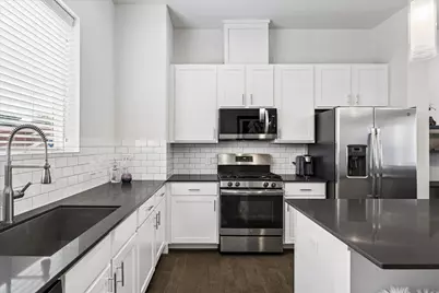 1310 Hussion Street, Houston, TX 77003 - Photo 15