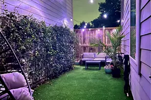 1310 Hussion St, Houston, TX 77003 - Photo 3