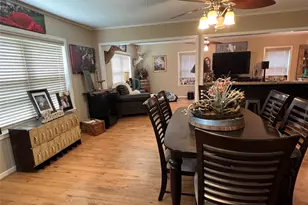 236 W Glenn St, Bellville, TX 77418 - Photo 5