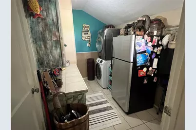 236 W Glenn Street, Bellville, TX 77418 - Photo 9