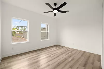 9011 Surry Street, Houston, TX 77028 - Photo 21