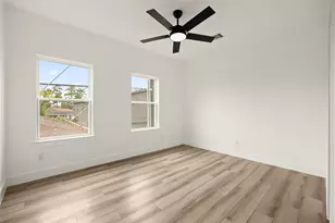 9011 Surry St, Houston, TX 77028 - Photo 21