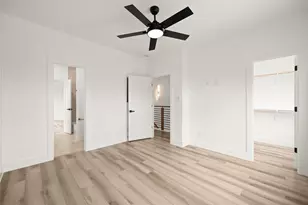 9011 Surry St, Houston, TX 77028 - Photo 19