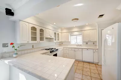 1027 Althea Drive, Houston, TX 77018 - Photo 9