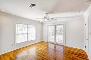 1027 Althea Dr, Houston, TX 77018 - Photo 11