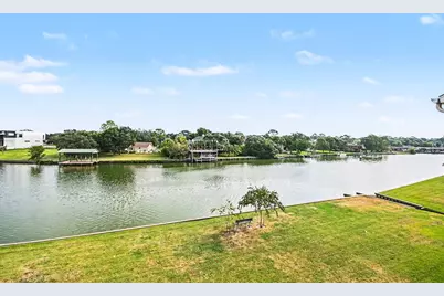18511 Egret Bay Boulevard #102, Webster, TX 77058 - Photo 23