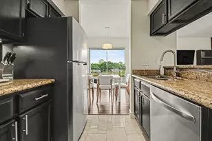 18511 Egret Bay Blvd, Webster, TX 77058 - Photo 7
