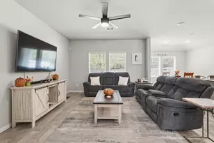 6419 Fiddlewood Thicket Ln, Katy, TX 77449 - Photo 5