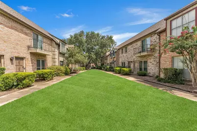 14723 Barryknoll Lane #99, Houston, TX 77079 - Photo 5
