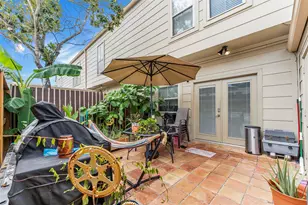 14723 Barryknoll Ln, Houston, TX 77079 - Photo 7