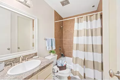4515 Briar Hollow Place #312, Houston, TX 77027 - Photo 19