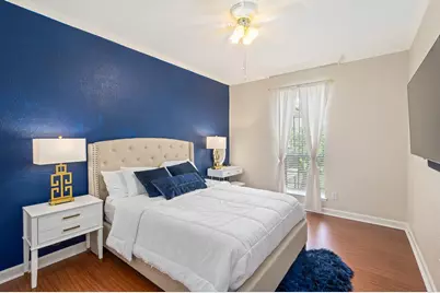 4515 Briar Hollow Place #312, Houston, TX 77027 - Photo 13