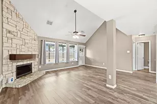 3403 Arromanches Ln, Spring, TX 77388 - Photo 9