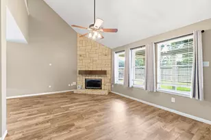 3403 Arromanches Ln, Spring, TX 77388 - Photo 9