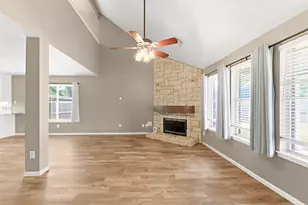 3403 Arromanches Ln, Spring, TX 77388 - Photo 7