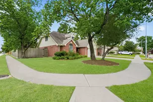 3403 Arromanches Ln, Spring, TX 77388 - Photo 3