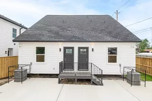 2316 McKee St, Houston, TX 77009 - Photo 35