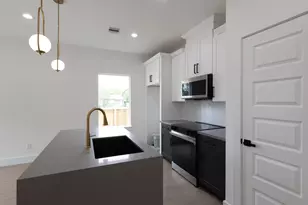 2316 McKee St, Houston, TX 77009 - Photo 13